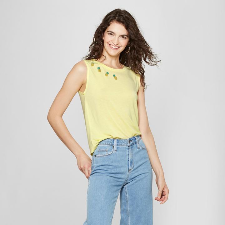 Women's Pineapple Print Muscle Tank Top - Modern Lux (juniors') Yellow
