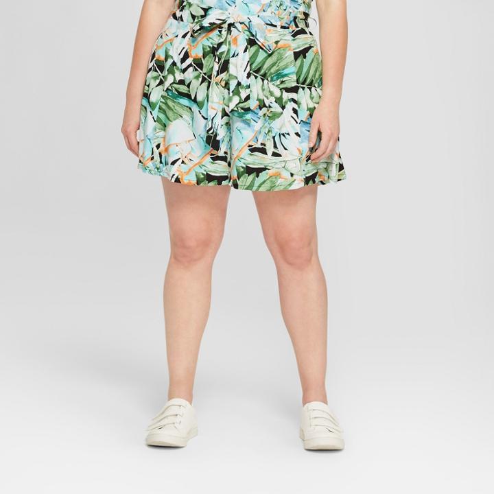 Women's Jurassic Park Plus Size Tropical Print Tie Waist Shorts (juniors') Green/white 2x,