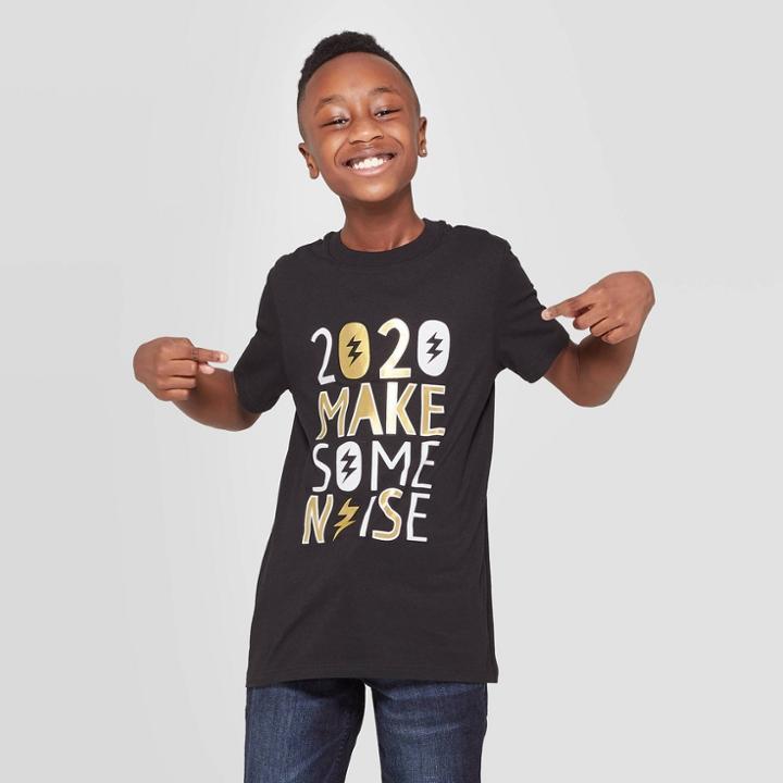 Petiteboys' New Years Short Sleeve Graphic T-shirt - Cat & Jack Black L, Boy's,