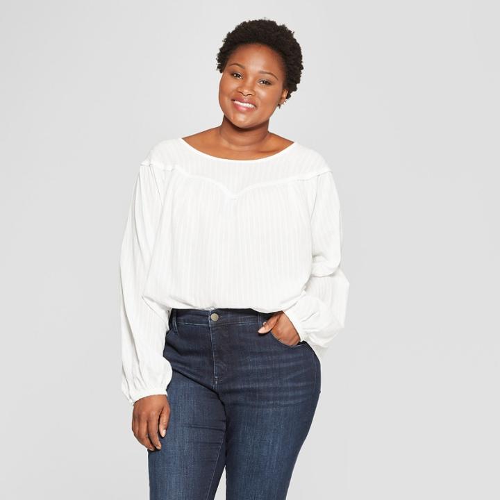 Women's Plus Size Long Sleeve Yoke Detail Blouse - Universal Thread White