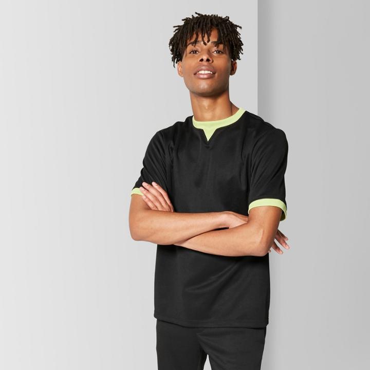 Men's Casual Fit Short Sleeve T-shirt - Original Use Black