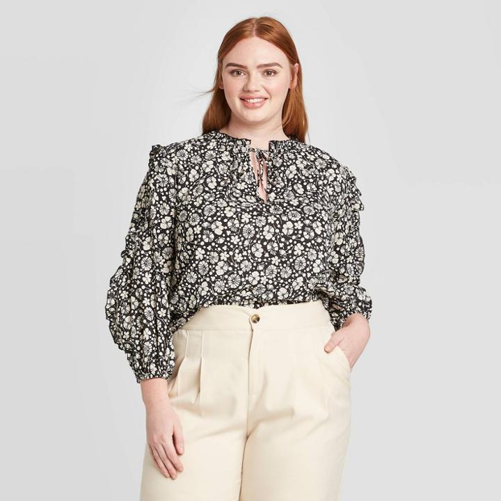 Women's Plus Size Floral Print Long Sleeve Round Neck Ruffle Detail Blouse - Who What Wear Black 1x, Women's,
