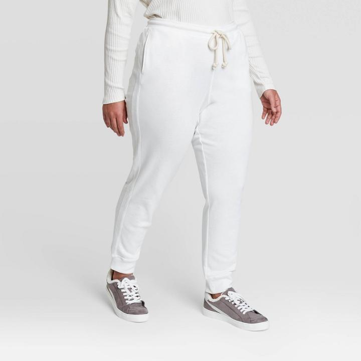 Women's Plus Size Mid-rise Jogger Pants - Universal Thread White