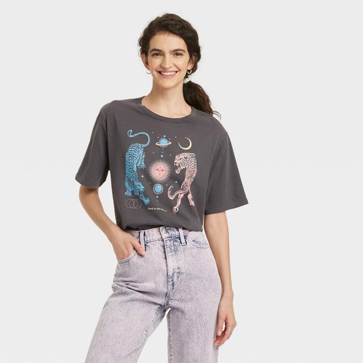 33 Revolutions Women's Tigers And Moon Short Sleeve Oversized Graphic T-shirt - Black
