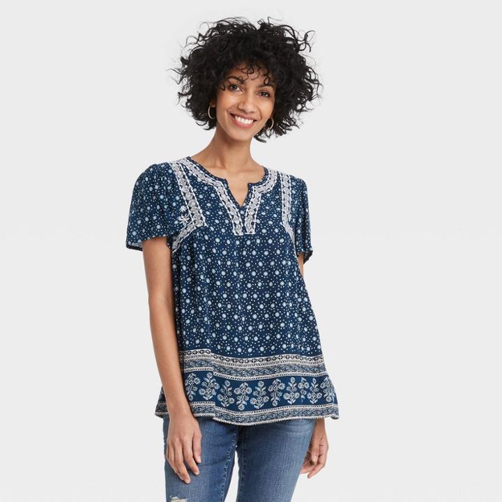 Women's Printed Short Sleeve Embroidered V-neck Top - Knox Rose Navy