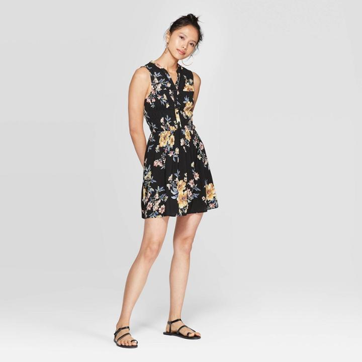 Women's Floral Print Sleeveless V-neck Button-down Dress - Xhilaration Black