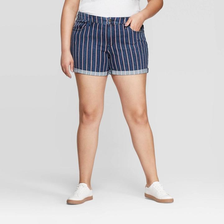Women's Plus Size Striped Mid-rise Jean Shorts - Universal Thread Dark Wash