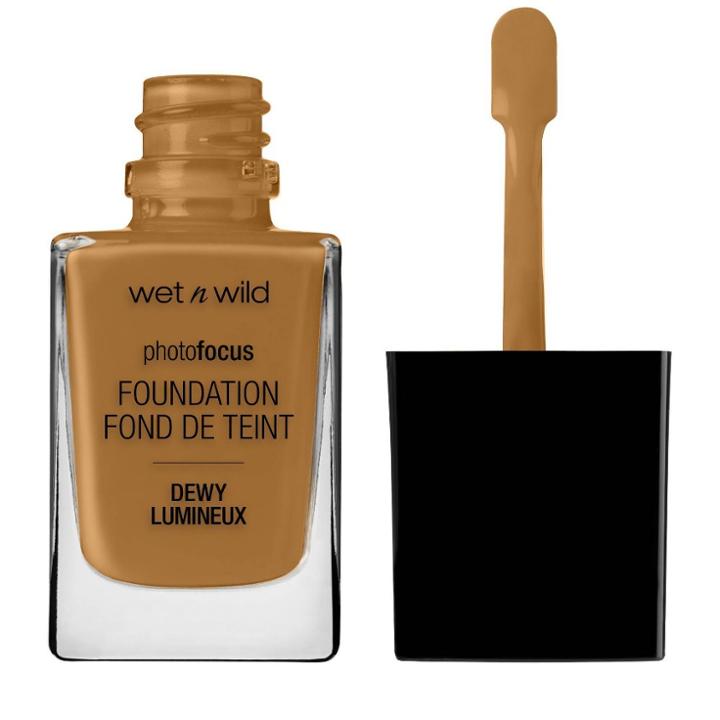 Wet N Wild Photo Focus Dewy Foundation - Cocoa - 1 Fl Oz, Brown