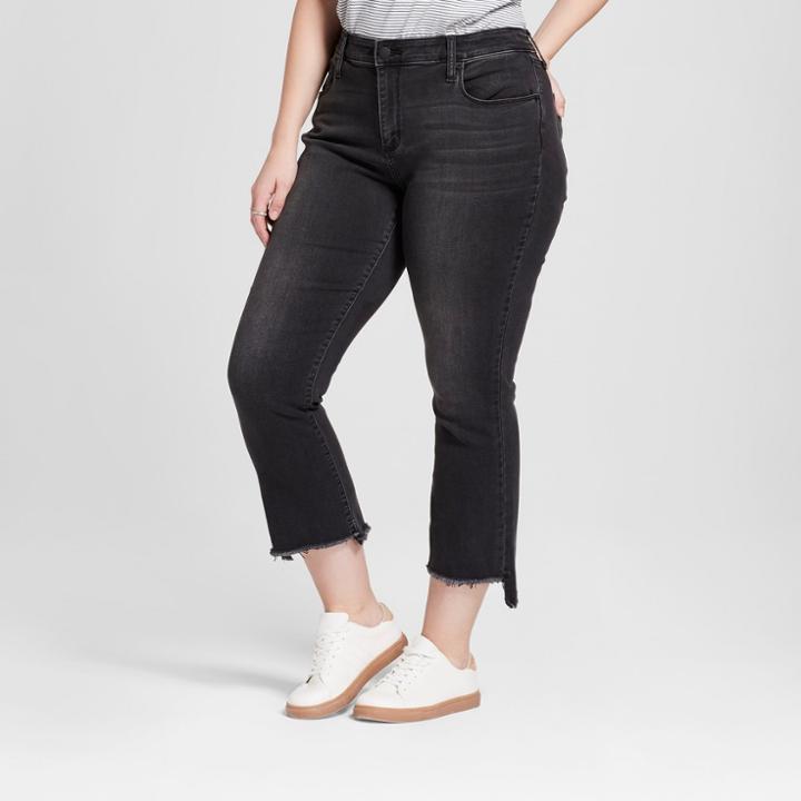 Women's Plus Size Raw Hem Kick Bootcut Crop Jeans - Universal Thread Black
