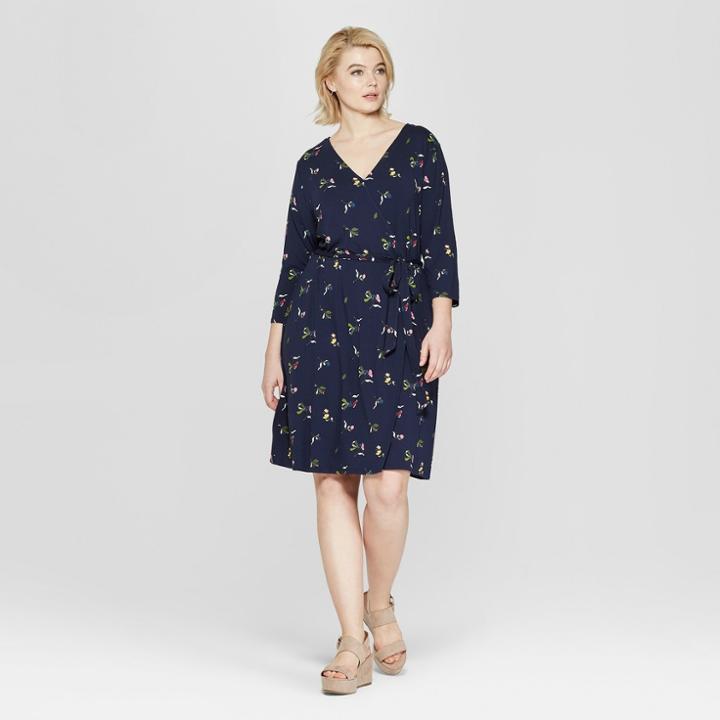 Women's Plus Size Floral Print 3/4 Sleeve Wrap Midi Dress - Ava & Viv Navy