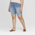 Women's Plus Size Mid-rise Bermuda Jeans - Universal Thread