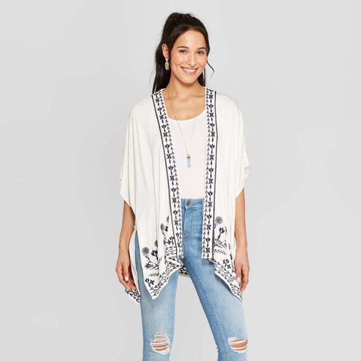 Women's Short Sleeve Knit Kimono With Embroidery Jacket - Knox Rose White
