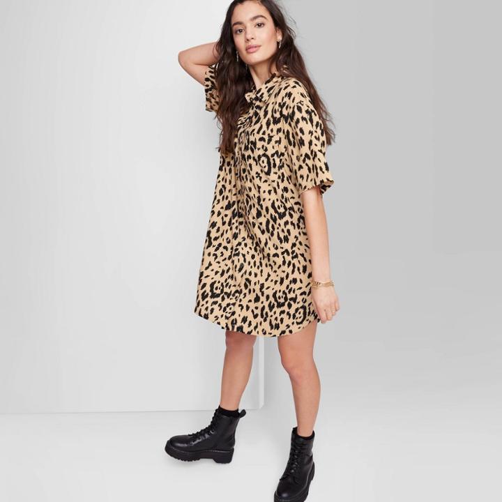 Women's Ascot + Hart Woven Short Sleeve Graphic A-line Dress - Tan Leopard Print