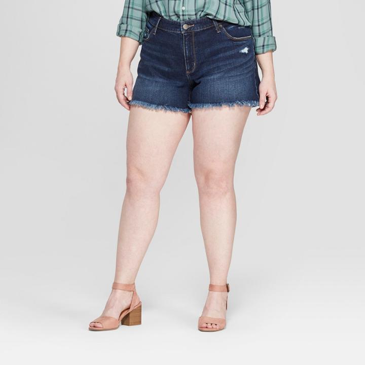 Women's Plus Size Mid-rise Raw Hem Jean Shorts - Universal Thread Dark Wash