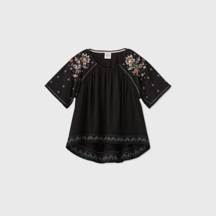 Women's Floral Embroidered Short Sleeve Top - Knox Rose Black