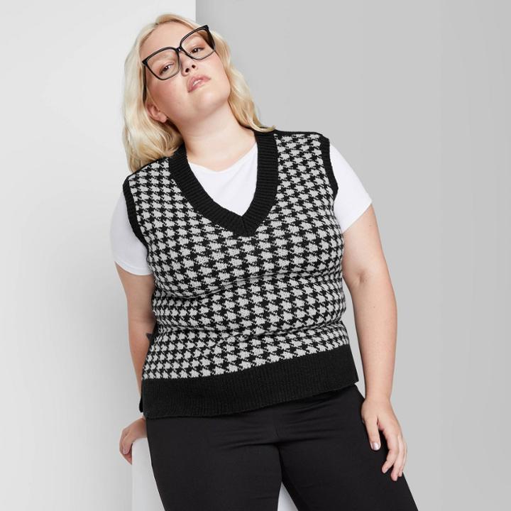 Women's Plus Size V-neck Printed Sweater Vest - Wild Fable Black Houndstooth