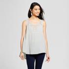 Women's Lace Cross Back Embroidered Tank - Knox Rose