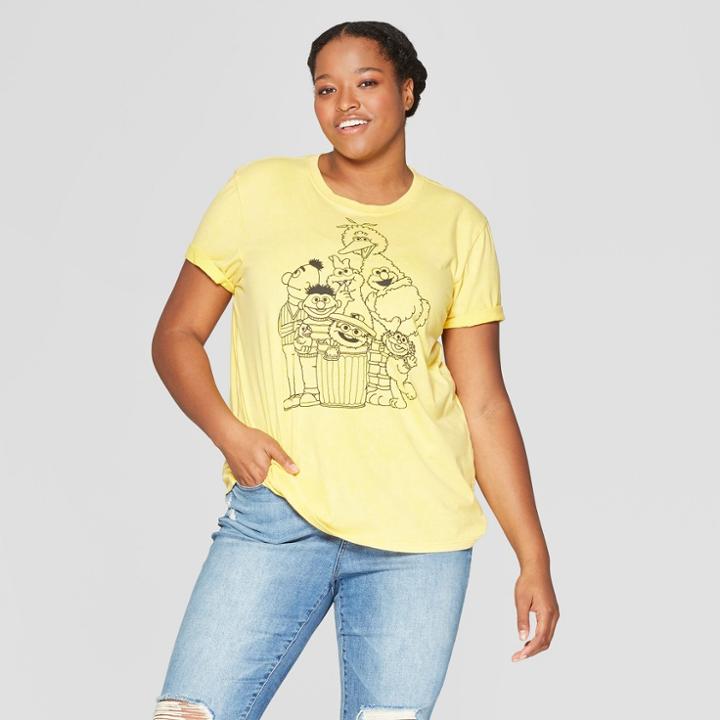Women's Plus Size Short Sleeve Sesame Street T-shirt - (juniors') - Yellow