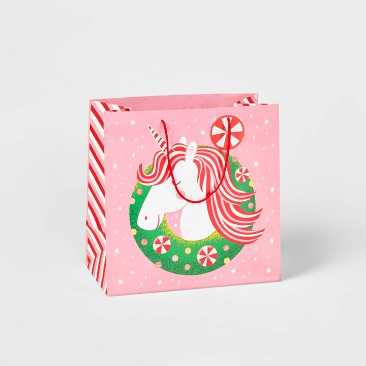 Unicorn Wreath With Dotted Peppermint Gift Bag - Wondershop