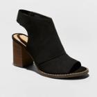 Women's Mel Microsuede Elastic Back Shielded Heel Pumps - Universal Thread Black