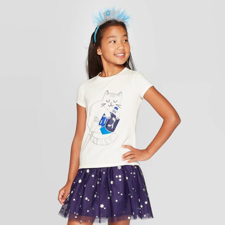 Petitegirls' Short Sleeve Dreidel Cat Graphic T-shirt - Cat & Jack Cream L, Girl's, Size: