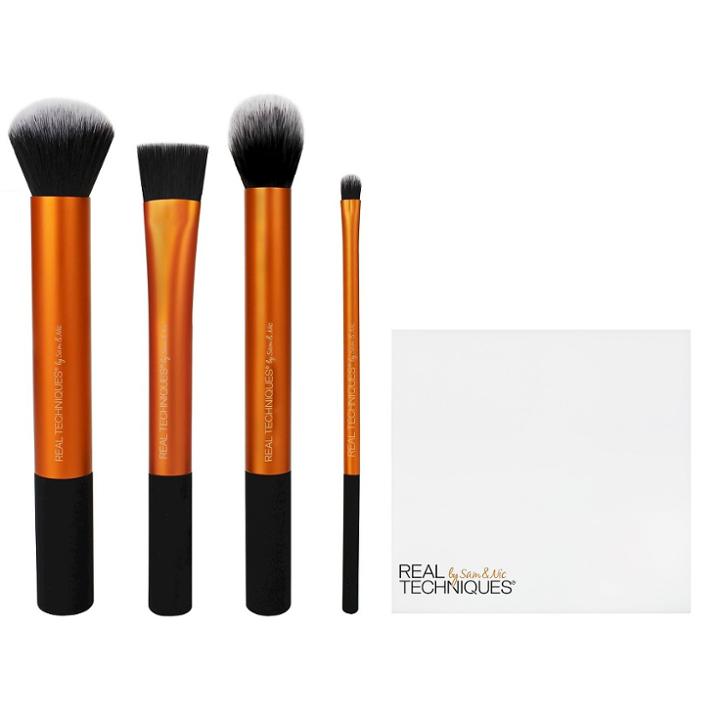 Real Techniques Flawless Base Brush
