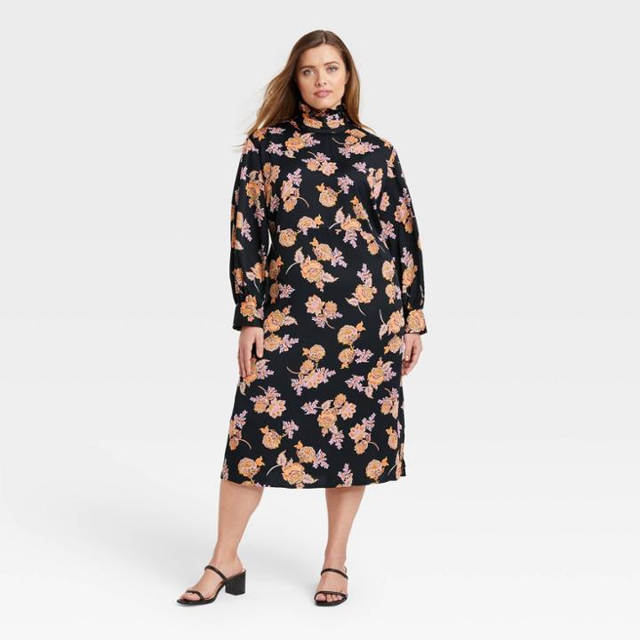 Women's Plus Size Balloon Long Sleeve Shift Dress - Who What Wear Black Floral