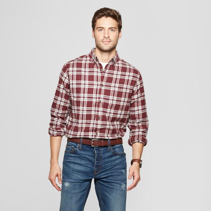 Men's Plaid Standard Fit Long Sleeve Pocket Flannel Collared Button-down Shirt - Goodfellow & Co