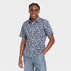 Men's Leaf Print Slim Fit Stretch Poplin Short Sleeve Button-down Shirt - Goodfellow & Co Green