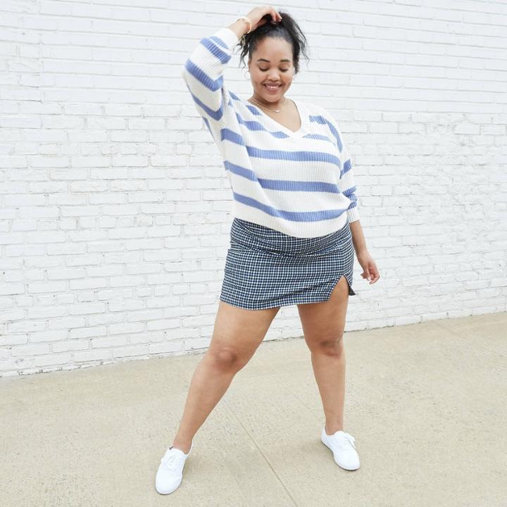 Women's Plus Size Striped V-neck Pullover Sweater - Wild Fable White