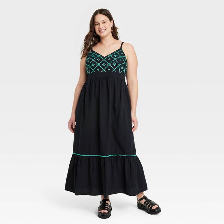 Women's Plus Size Sleeveless Embroidered Bodice Dress - Ava & Viv Black X