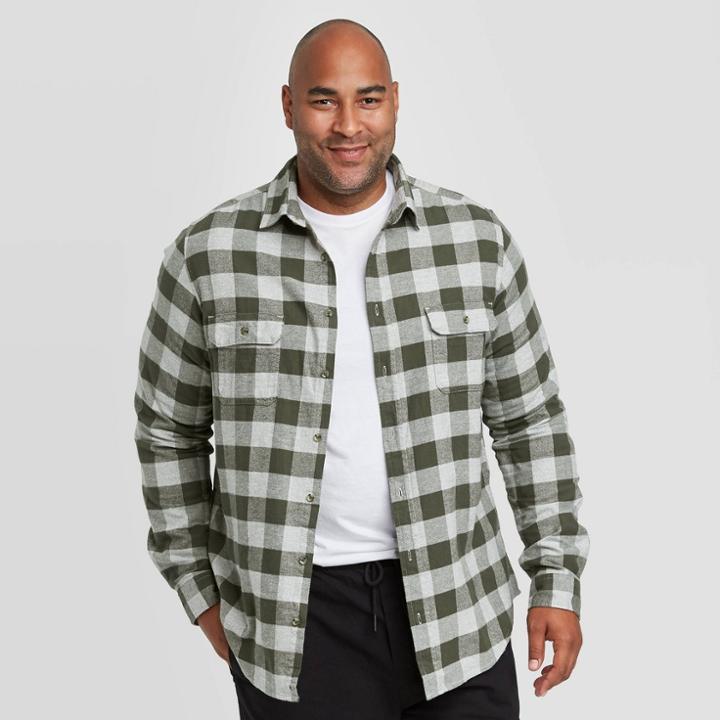 Mens Tall Standard Fit Long Sleeve 2-pocket Flannel Button-down Shirt - Goodfellow & Co Green