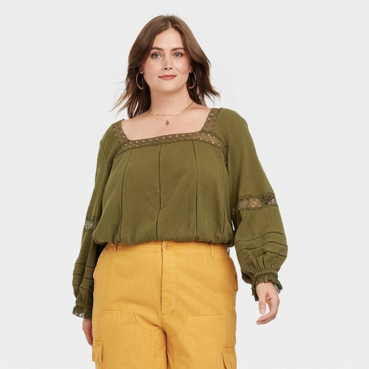 Women's Plus Size Balloon Long Sleeve Cropped Blouse - Universal Thread Green