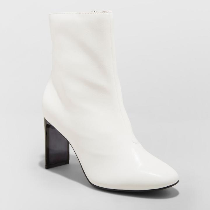 Women's Chelsea Heeled Fashion Boots - A New Day White
