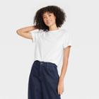 Women's Sensory Friendly Short Sleeve T-shirt - Universal Thread White