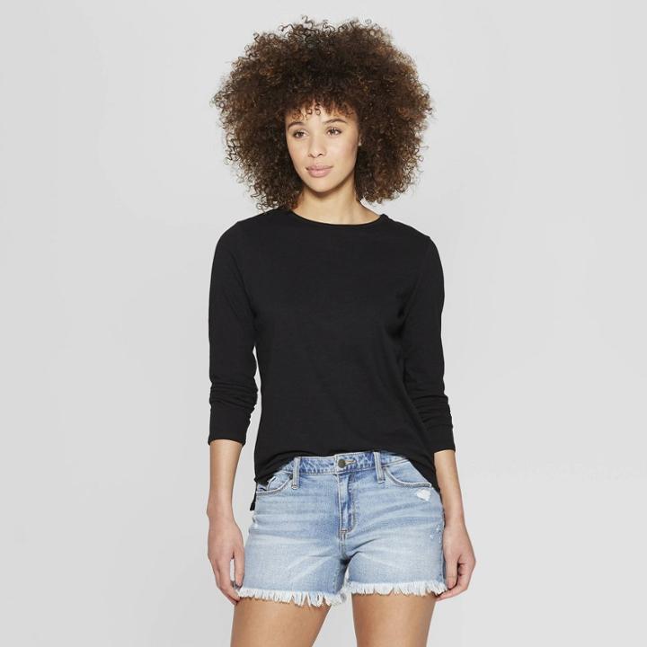 Women's Long Sleeve T-shirt With Side Slit - Universal Thread Black