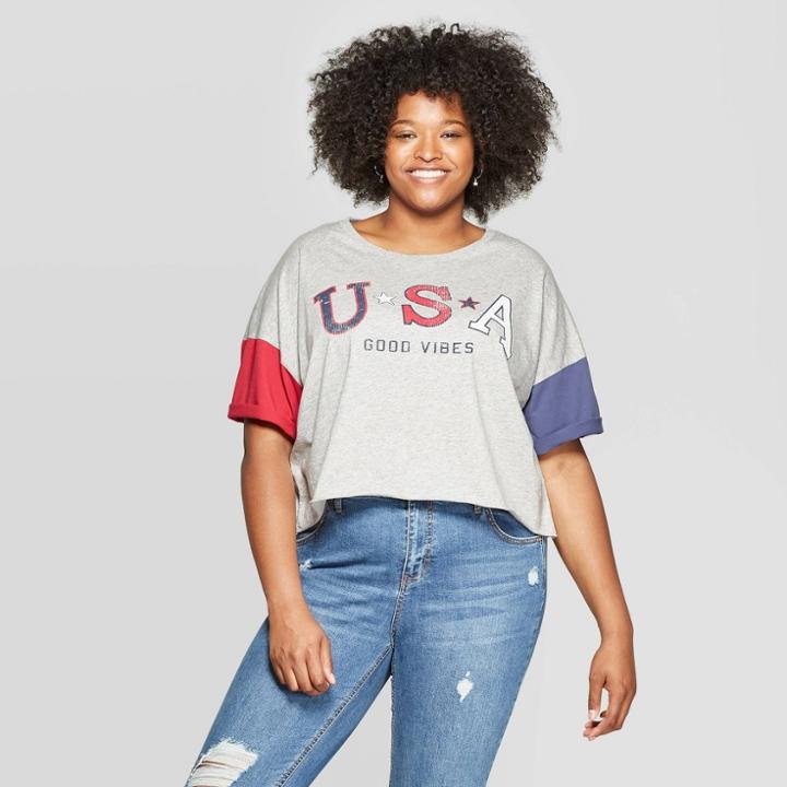 Grayson Threads Women's Plus Size Short Sleeve Usa Good Vibes Graphic T-shirt - Grayson Thread (juniors') - Heather Gray