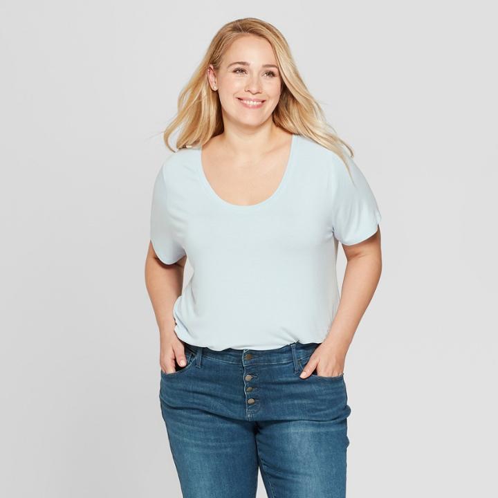 Women's Plus Size Short Sleeve Scoop Neck Relaxed T-shirt - Ava & Viv