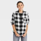 Women's Long Sleeve Flannel Button-down Shirt - Universal Thread Black Plaid
