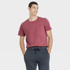 Men's Regular Fit Short Sleeve Crewneck T-shirt - Goodfellow & Co Burgundy