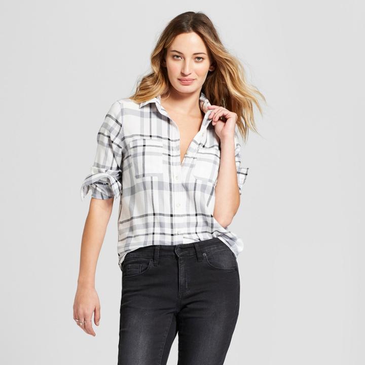 Women's Long Sleeve Plaid Shirt - Universal Thread Gray