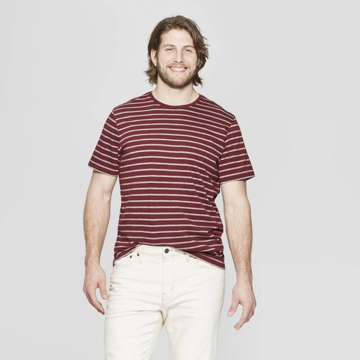 Men's Big & Tall Jacquard Regular Fit Short Sleeve Novelty T-shirt - Goodfellow & Co Red Velvet