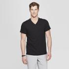 Men's Regular Fit Short Sleeve Lyndale V-neck T-shirt - Goodfellow & Co Black