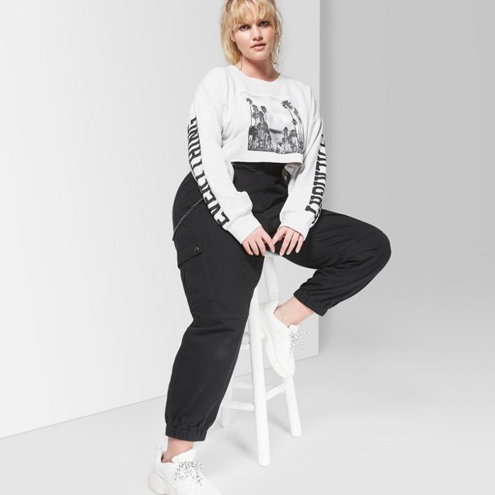 Women's Plus Size Cropped Graphic Sweatshirt - Wild Fable Heather Gray