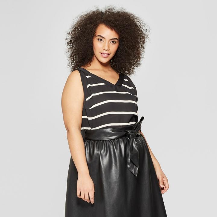 Women's Plus Size Striped V-neck Tank Top - Who What Wear Black/white