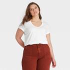 Women's Plus Size Short Sleeve V-neck T-shirt - Universal Thread White