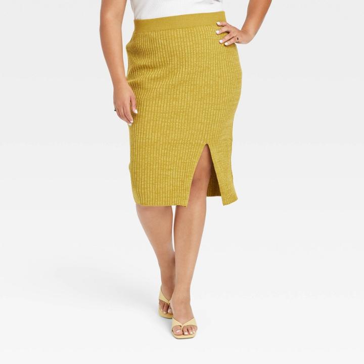 Women's Plus Size Ribbed Sweater Skirt - Ava & Viv Mauve