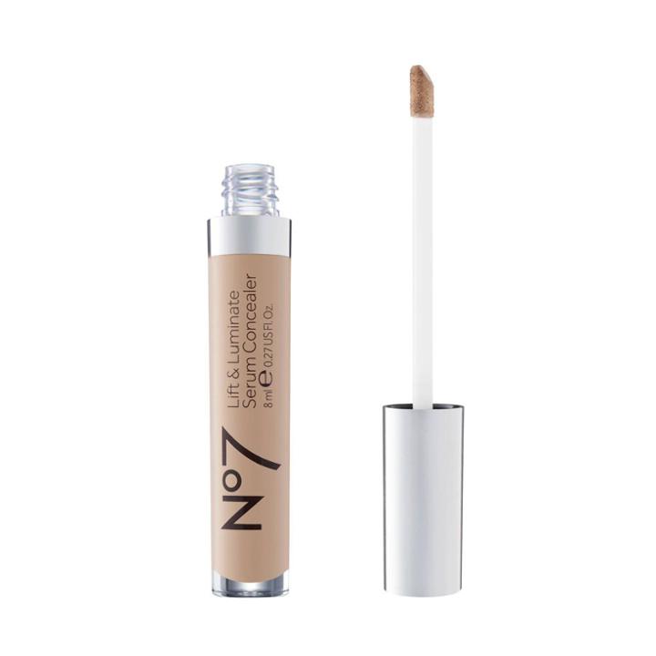 No7 Lift & Luminate Triple Action Serum Concealer Light/medium