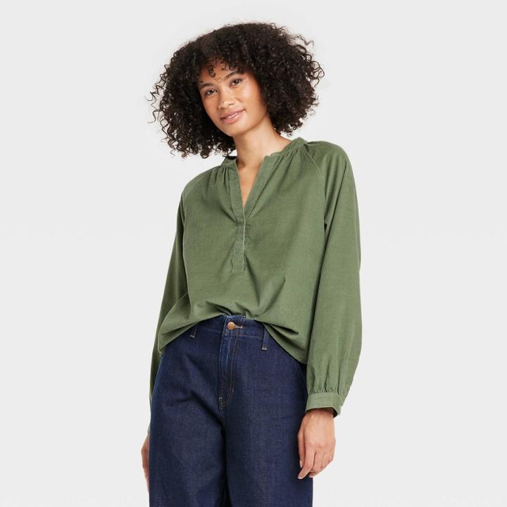 Women's Long Sleeve Relaxed Fit Everyday Blouse - Universal Thread Green