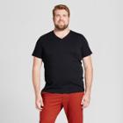 Men's Big & Tall Standard Fit Short Sleeve V-neck T-shirt - Goodfellow & Co Black